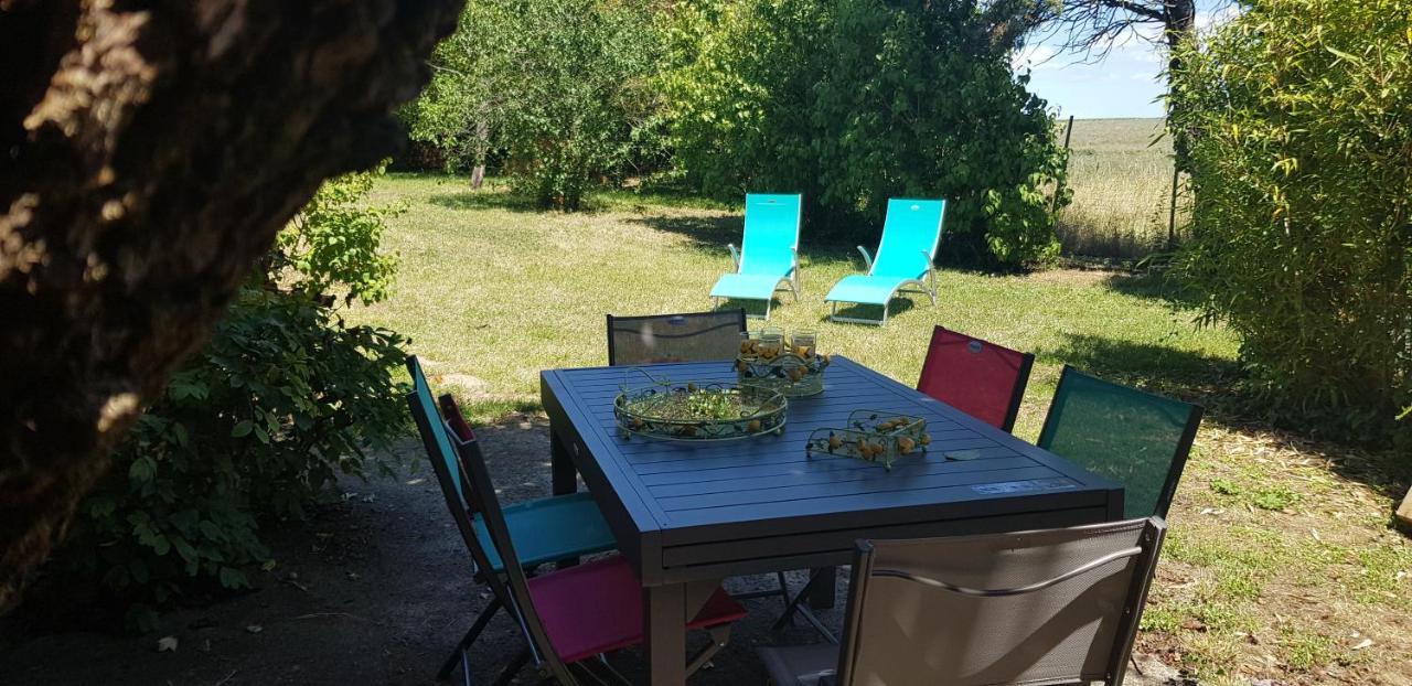 Maison Chaleureuse Et Familiale. Nalliers  Dış mekan fotoğraf