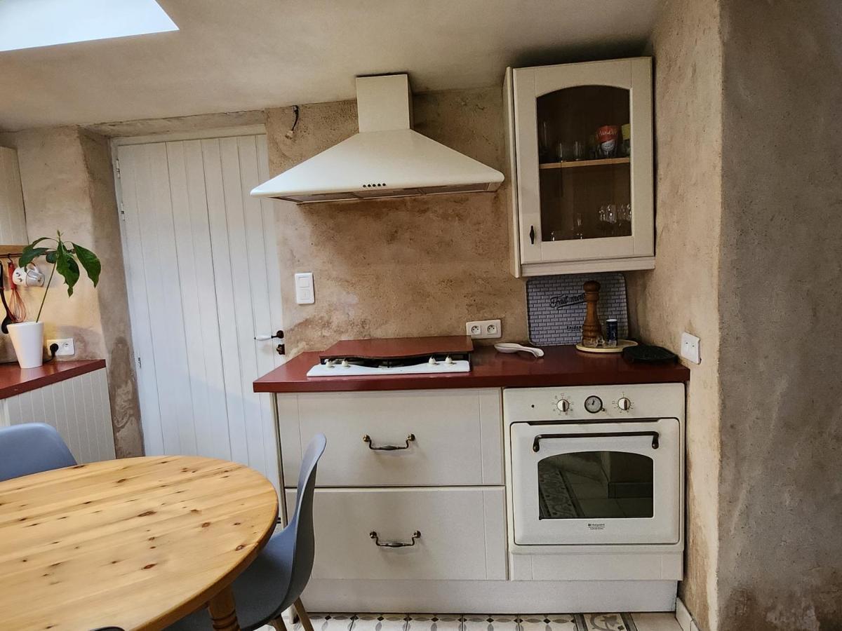 Maison Chaleureuse Et Familiale. Nalliers  Dış mekan fotoğraf